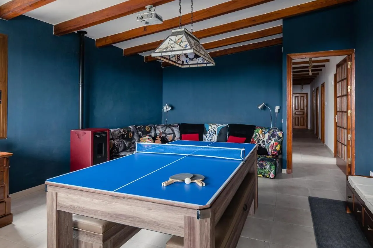 Maison Mialon: Country House Amidst Of Nature La Esperanza  Chalet
